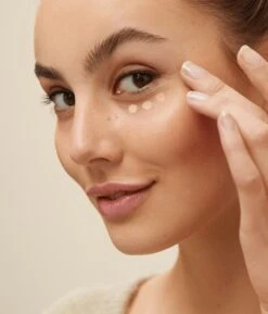 NIVEA Cellular Filler 3 In 1 Oogconcealermake-up 4 Ml -Cosmeticawinkel 1027x1200 3