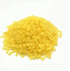 Zuivere Gele Bijenwas Pastilles Afkomstig Van Nederlandse Imker - Bijenwas Korrels - 100 Gram - 100% Zuiver - Bijenwas Puur -bijenwas Kaarsen- Bijenwas Kaarsen Maken - Lippenbalsem Maken - Bijenwas Wraps Maken -Cosmeticawinkel 1183x1200