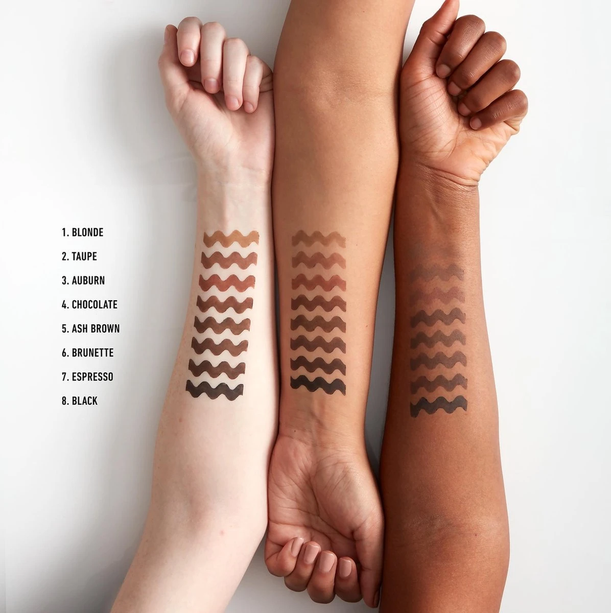 NYX Professional Makeup Fill & Fluff Eyebrow Pomade Pencil - FFEP01 Blonde - Wenkbrauwpotlood - 0,2 Gr 7 NYX Professional Makeup Fill & Fluff Eyebrow Pomade Pencil - FFEP01 Blonde - Wenkbrauwpotlood - 0,2 Gr - Afbeelding 5