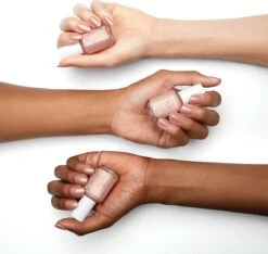 Essie Lentecollectie 615 A Touch Of Sugar Nagellak - Roze - 13,5 Ml -Cosmeticawinkel 1200x1137 4