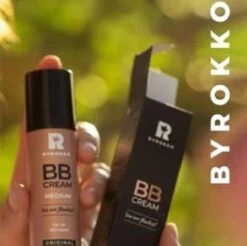 BYROKKO - Magic BB Cream - Medium - Foundation En Cremé In 1 - Voor Alle Huidtypes - 30 ML 8 BYROKKO - Magic BB Cream - Medium - Foundation En Cremé In 1 - Voor Alle Huidtypes - 30 ML -Cosmeticawinkel 1200x1195 3
