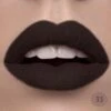 VELVET MATTE LIPSTICK 33 ZWART -Cosmeticawinkel 1200x1200