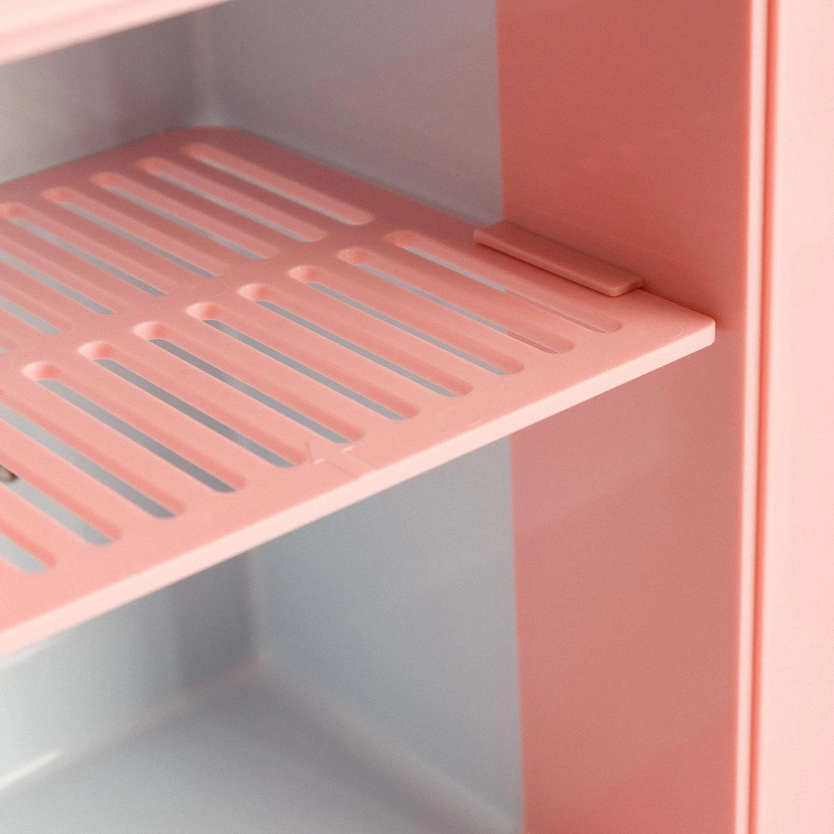 CREATE KOELKAST MINI BOX - Minikoelkast Voor Cosmetica 4L - Koud En Warm - Pastel Roze 9 CREATE KOELKAST MINI BOX - Minikoelkast Voor Cosmetica 4L - Koud En Warm - Pastel Roze - Afbeelding 7