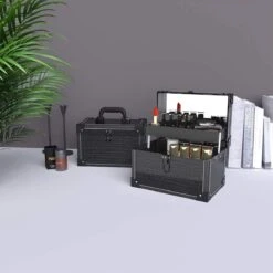 Make Up Koffer- Make Up Organizer- Beautycase -zwart -Make-upkoffer- Multifunctionele Koffer- Make-upkoffer- Sieradenkoffer- Kapperskoffer- Afneembare Schouderriem- Klassieke Zwarte Beautycase -Cosmeticawinkel 1200x1200 1268