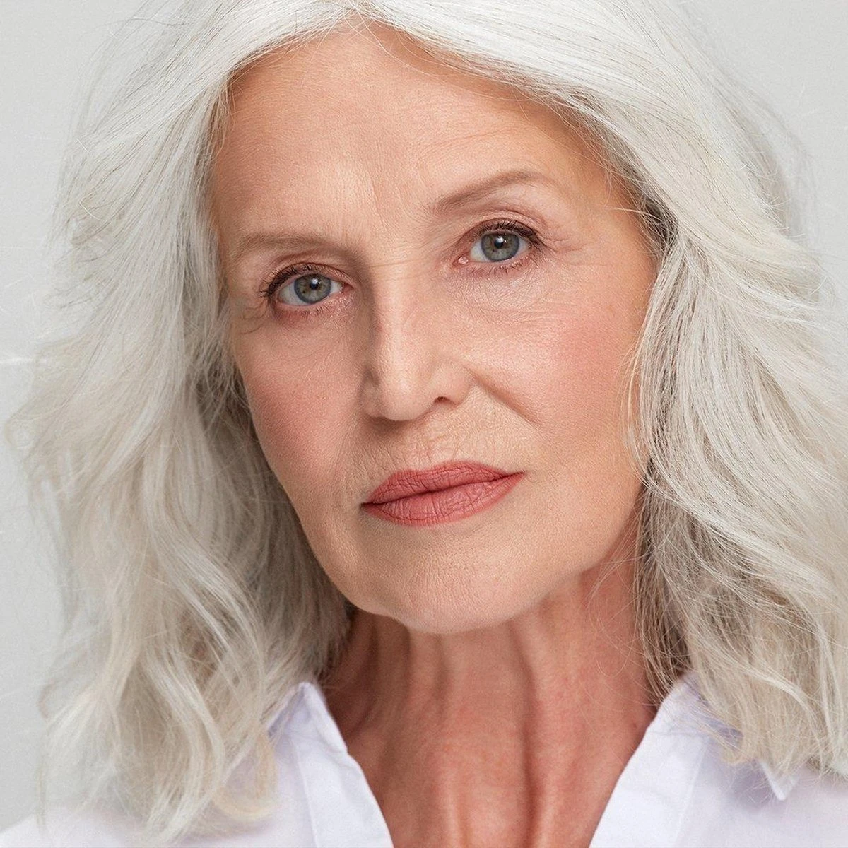 OK Beauty Long-Wear Waterproof Creamy Soft Lip Liner Pencil In Trendy Colors (FOXY) 6 OK Beauty Long-Wear Waterproof Creamy Soft Lip Liner Pencil In Trendy Colors (FOXY) - Afbeelding 4