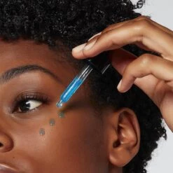 L’Oréal Paris Infalilible Prep Serum Magic Essence Drops - Vloeibare Primer 7 L’Oréal Paris Infalilible Prep Serum Magic Essence Drops - Vloeibare Primer -Cosmeticawinkel 1200x1200 246