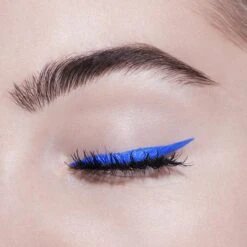 Bourjois Liner Pinceau Eyeliner - 04 Bleu Pop Art -Cosmeticawinkel 1200x1200 550