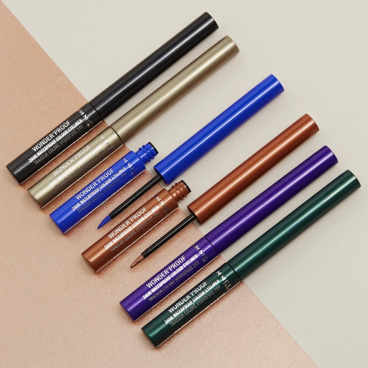 Rimmel London Rimmel Wonder'proof Liner Eyeliner - 003 Green 6 Rimmel London Rimmel Wonder'proof Liner Eyeliner - 003 Green - Afbeelding 4