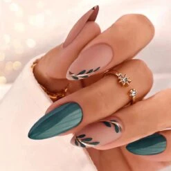 Merkloos Press On Nails - Nep Nagels - Roze Groen - Almond - Manicure - Plak Nagels - Kunstnagels Nailart - Zelfklevend 13 Merkloos Press On Nails - Nep Nagels - Roze Groen - Almond - Manicure - Plak Nagels - Kunstnagels Nailart - Zelfklevend -Cosmeticawinkel 1200x1200 697