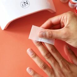 PN Selfcare - Nail Wipes - Set Van 50 Stuks - Nageldoekjes - Reiniging Voor Gellak & Nagellak -Cosmeticawinkel 1200x1200 710