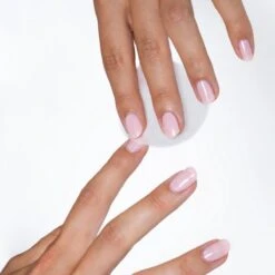 Herome Nagellakremover Pads - Nagellakverwijderaar Pads - Acetonvrij, Mild Reinigend En Droogt Niet Uit - Handig Voor Onderweg Travelsize- 30 Pads -Cosmeticawinkel 1200x1200 726