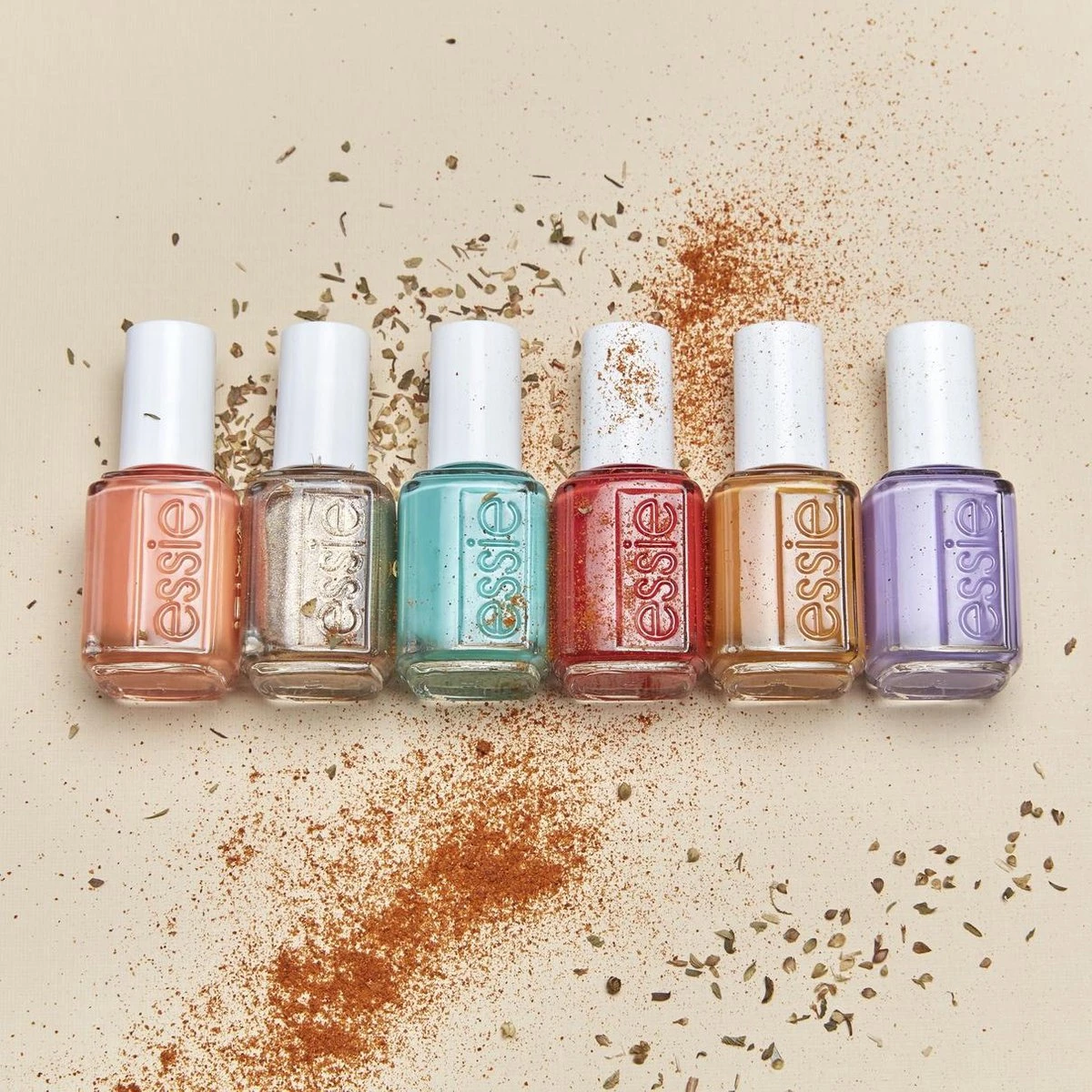 Essie Summer 2020 Limited Edition - 703 Bustling Bazaar - Blauw - Glanzende Nagellak - 13,5 Ml 12 Essie Summer 2020 Limited Edition - 703 Bustling Bazaar - Blauw - Glanzende Nagellak - 13,5 Ml - Afbeelding 10