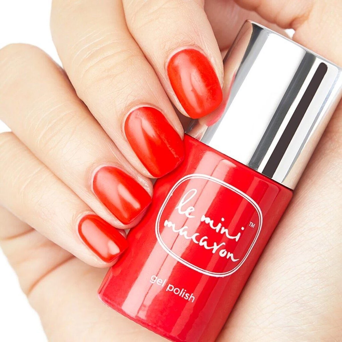 Le Mini Macaron Cherry Red Gel Manicure Kit - 3-in-1 Manicure Kit - Cherry Red 6 Le Mini Macaron Cherry Red Gel Manicure Kit - 3-in-1 Manicure Kit - Cherry Red - Afbeelding 4