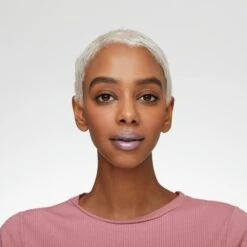 Essence Extreme Shine Volume Lipgloss 5 Ml 04 Purple Rain 15 Essence Extreme Shine Volume Lipgloss 5 Ml 04 Purple Rain -Cosmeticawinkel 1200x1200 9