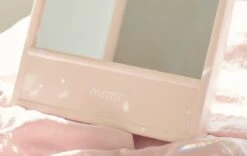 MRMR - The Non-reversing Mirror - Zonder Links & Rechts Gespiegeld - Make Up Spiegel -Cosmeticawinkel 1200x757 2