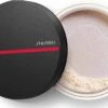 Shiseido Synchro Skin Invisible Silk Loose Powder Poeder 1 St. 1 Shiseido Synchro Skin Invisible Silk Loose Powder Poeder 1 St. -Cosmeticawinkel 1200x803 1