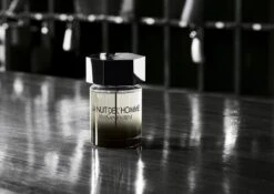 Yves Saint Laurent La Nuit De L'Homme Eau De Toilette Spray 40 Ml 25 Yves Saint Laurent La Nuit De L'Homme Eau De Toilette Spray 40 Ml -Cosmeticawinkel 1200x848 1