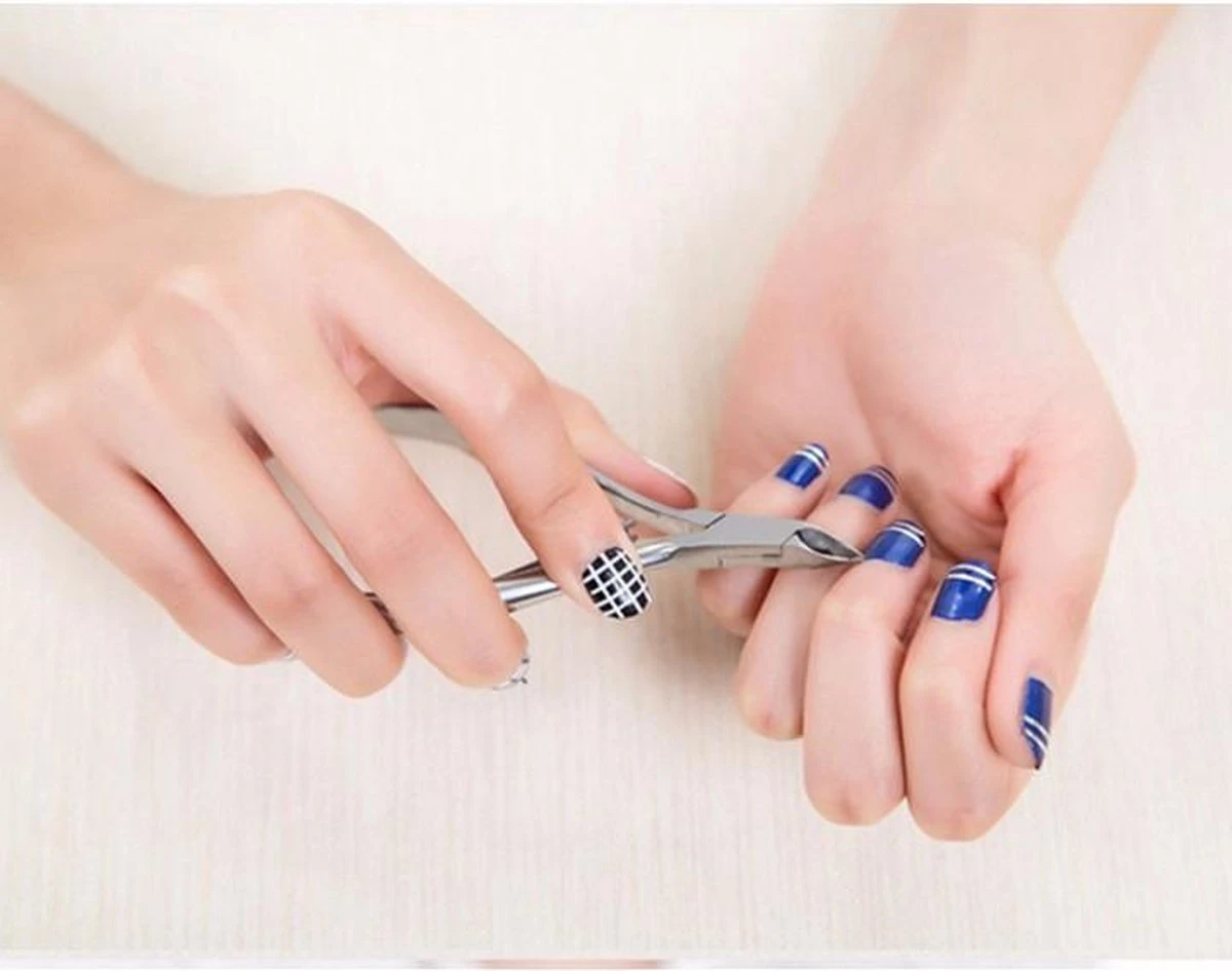 Merkloos Nagelknipper - Nageltang - Stainless Steel - RVS - Nail Clippers - Manicure & Pedicure Nagel Knipper 5 Merkloos Nagelknipper - Nageltang - Stainless Steel - RVS - Nail Clippers - Manicure & Pedicure Nagel Knipper - Afbeelding 3