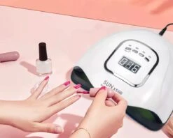 Merkloos Daniqqi - 80 Watt UV LED Lamp Nagels - 45 Leds Nagellamp - Wit 16 Merkloos Daniqqi - 80 Watt UV LED Lamp Nagels - 45 Leds Nagellamp - Wit -Cosmeticawinkel 1200x960 2