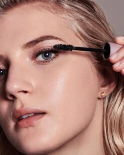 Max Factor Volume Infusion Mascara - Black -Cosmeticawinkel 960x1200 13